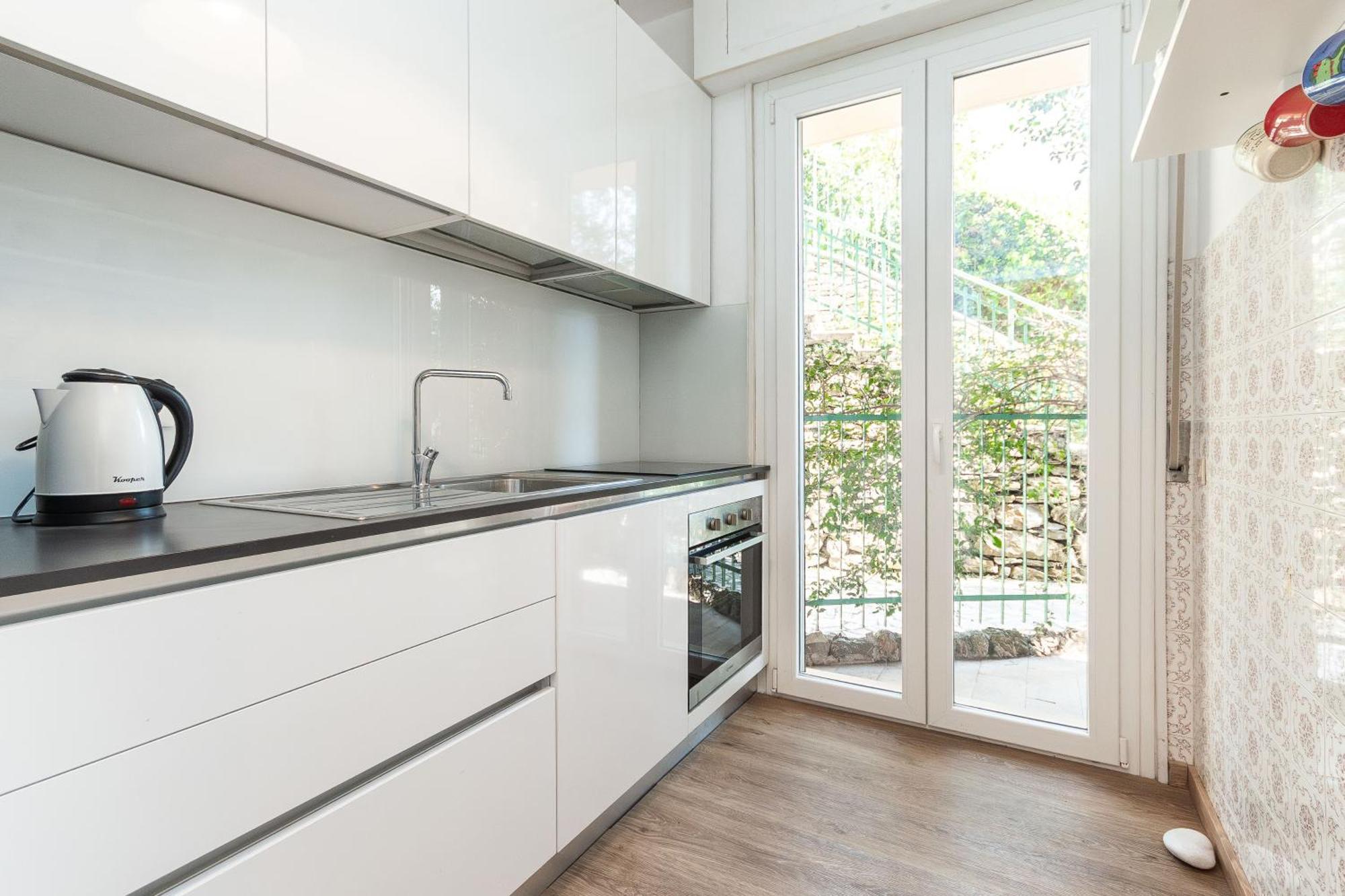 Pet-friendly Vista Mare *